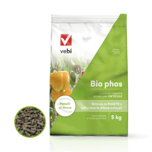 Sacco da 5 kg di concime organico azotato per la nutrizione delle piante